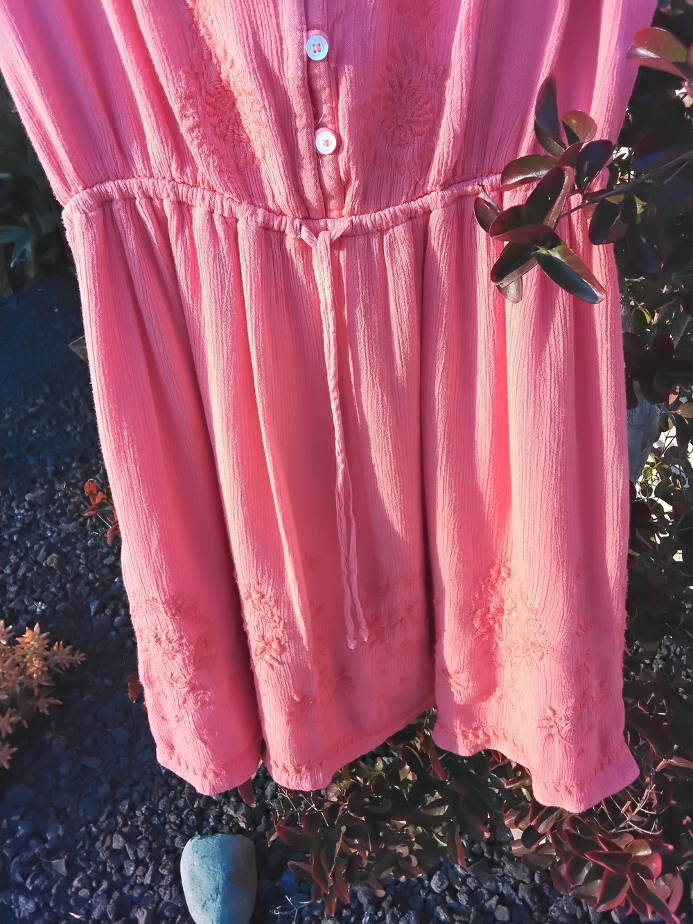 Hollister Embroiderer Mini Dress In Beautifull Coral/Salmon Shade. - Picture 4 of 7